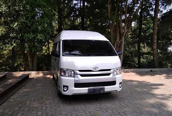 Jasa Sewa Hiace